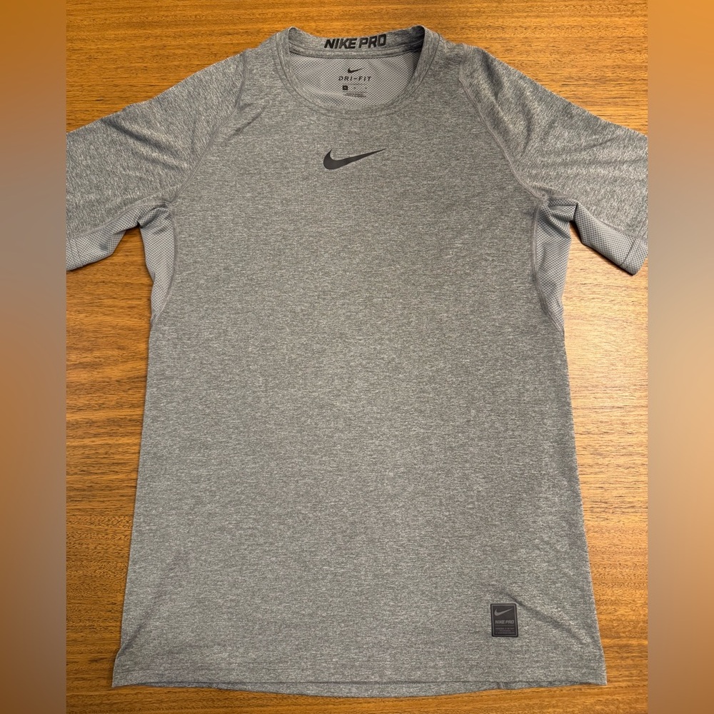 Men’s Nike Pro dri-fit shirt